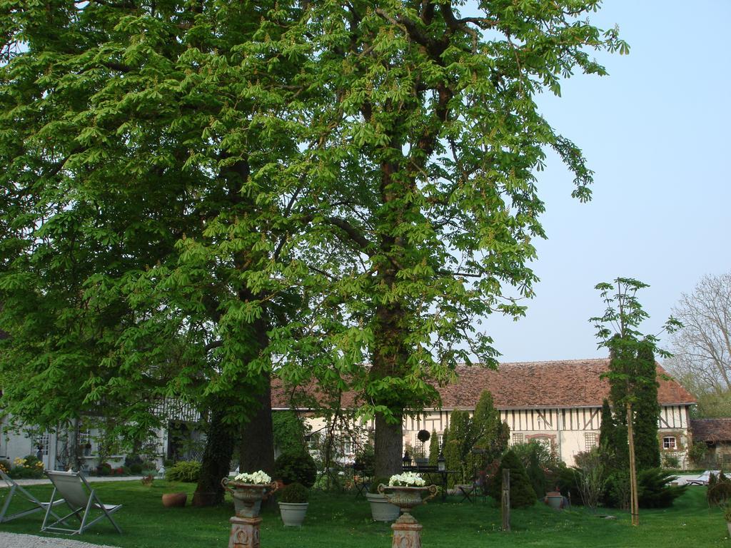Domaine De La Creuse Acomodação com café da manhã Moussey  Exterior foto