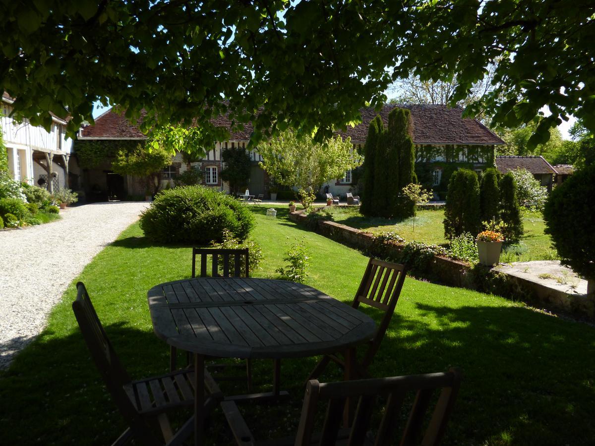 Domaine De La Creuse Acomodação com café da manhã Moussey  Exterior foto